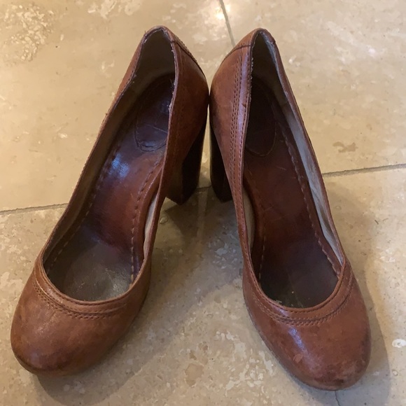 FRYE 3 inch heels size 7 - Picture 4 of 5